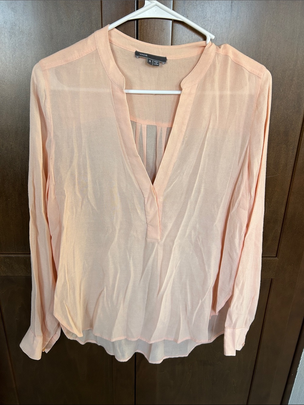 Vince Peach long sleeve Blouse with V-Neck and Pleated Back